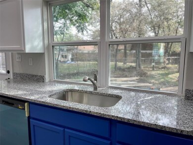 805 Shawnee Trace, Grand Prairie, TX 75051 - photo 7