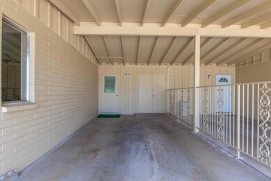 10305 W Audrey Dr, Sun City, AZ 85351 - photo 5