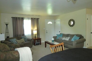 3017 S Opechee Dr, Muncie, IN 47302 - photo 3