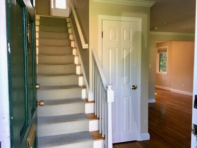 37 Linden St unit 17, Wellesley, MA 02482 - photo 3