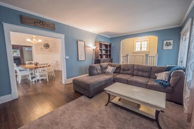 1010 W Rollins St Moberly MO-large-007-0