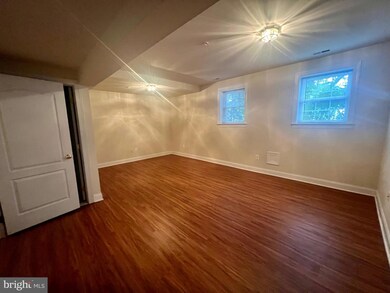 22106 Fair Garden Ln, Clarksburg, MD 20871 - photo 6