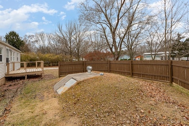 6945 NE Suburban Dr, Michigan City, IN 46360 - photo 4