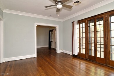 2469 Overlook Rd unit 8, Cleveland, OH 44106 - photo 5