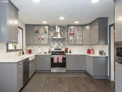 839 N Holly St, Canby, OR 97013 - photo 7