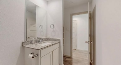 6725 Riplee St, Beaumont, TX 77708 - photo 3