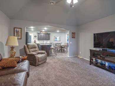 14153 S 270th East Ave, Coweta, OK 74429 - photo 6