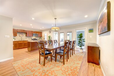 Big dinning area