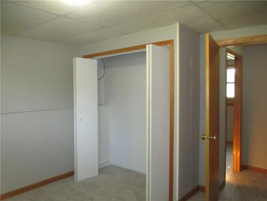 4025 E 32nd St, Des Moines, IA 50317 - photo 4