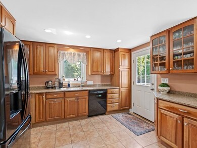 25 Brigham Rd, Waltham, MA 02453 - photo 5