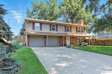 12106 Shirley St, Omaha, NE 68144 - photo 2