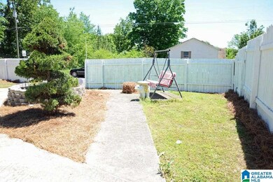 708 Country View Dr, Birmingham, AL 35215 - photo 3