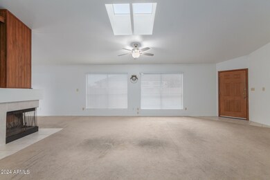 Greatroom w/fireplace