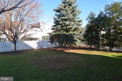 744 W Main St, Mount Joy, PA 17552 - photo 5