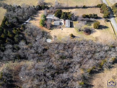 7055 E 125th St, Overbrook, KS 66524 - photo 6