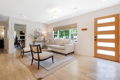 531 Manhasset Rd, Charlotte, NC 28209 - photo 6