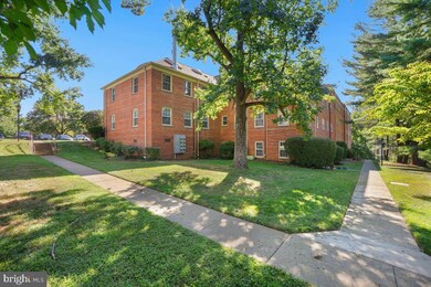 2246 Washington Ave unit 201, Silver Spring, MD 20910 - photo 3