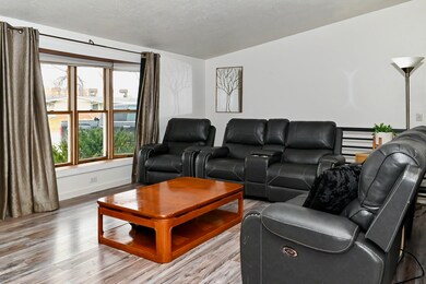 1709 5th Ave SW, Minot, ND 58701 - photo 5