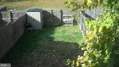 8523 Pioneer Dr unit I, Severn, MD 21144 - photo 3