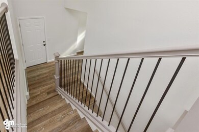 04-Living Room-ELKO5202