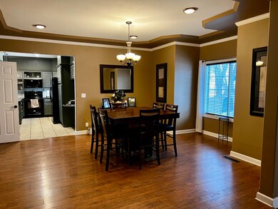 300 Mccabe St, Mitchell, SD 57301 - photo 2