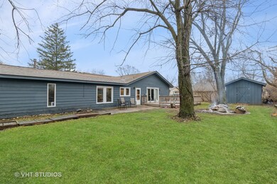 103 Beach Dr, Algonquin, IL 60102 - photo 3