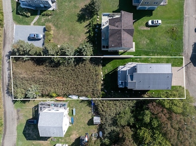 8 Channel St, Mattapoisett, MA 02739 - photo 4