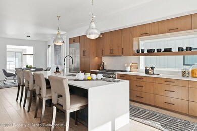 Kitchen to Dining Area