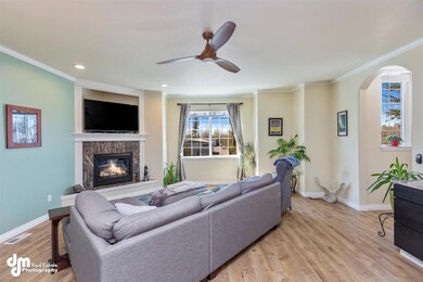 04-Living Room MS_7947