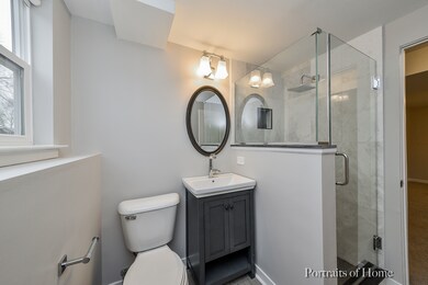 216 Sycamore Dr, Naperville, IL 60540 - photo 4