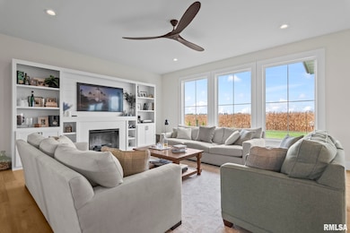 4705 Lynhurst Rd, Springfield, IL 62711 - photo 7