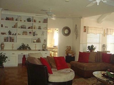 2526 Frankfort Ave, El Paso, TX 79930 - photo 6