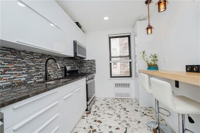 Atlantic Towers unit A11, Brooklyn, NY 11235 - photo 5