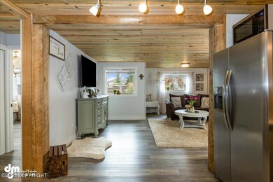 36-Updated Interiors-ELKO2472