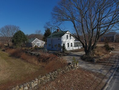 408 Hixbridge Rd, Westport, MA 02790 - photo 3