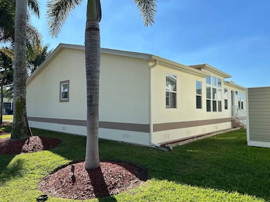 60 Buttonwood Ln, Naples, FL 34112 - photo 5