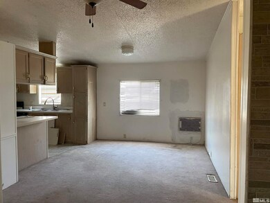 645 Verwolf Dr, Winnemucca, NV 89445 - photo 2