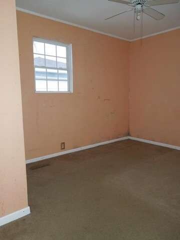 19 Cardinal Ln, Carpentersville, IL 60110 - photo 4