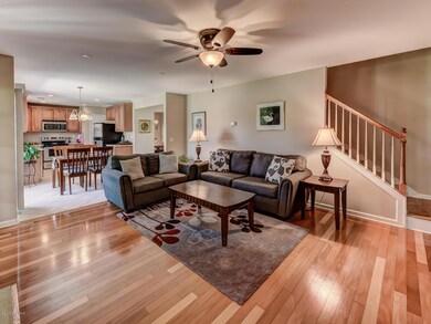 151 Oakesdale Drive web (10 of 39)