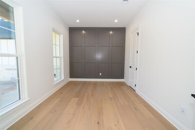 3908 Legend Trail, Granbury, TX 76049 - photo 4