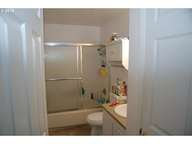 14035 SW Weir Rd, Beaverton, OR 97008 - photo 5