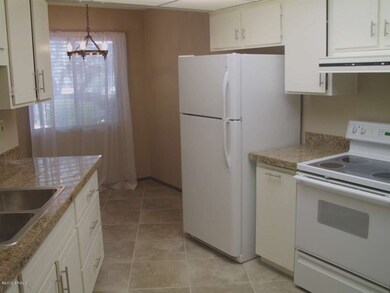 13809 N 109th Ave unit 17J, Sun City, AZ 85351 - photo 3
