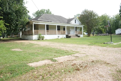 338 W 2nd St N, Prescott, AR 71857 - photo 4