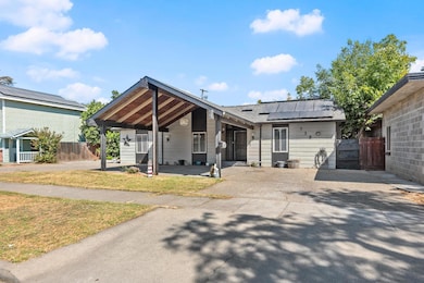 738 Webster St, Colusa, CA 95932 - photo 7