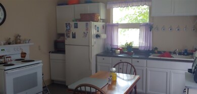 198 Carroll St, Keene, NH 03431 - photo 3