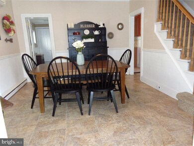 111 Webster Ave, Downingtown, PA 19335 - photo 6