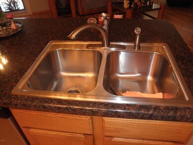 STAINLESS SINK