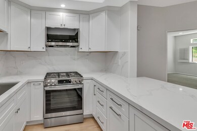 4477 Woodman Ave unit 207, Sherman Oaks, CA 91423 - photo 4