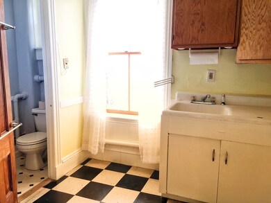 30 Beacon St unit 3, Somerville, MA 02143 - photo 7