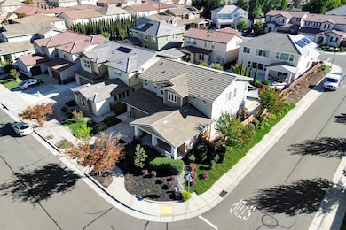 8388 Canary Pine Way, Elk Grove, CA 95757 - photo 5